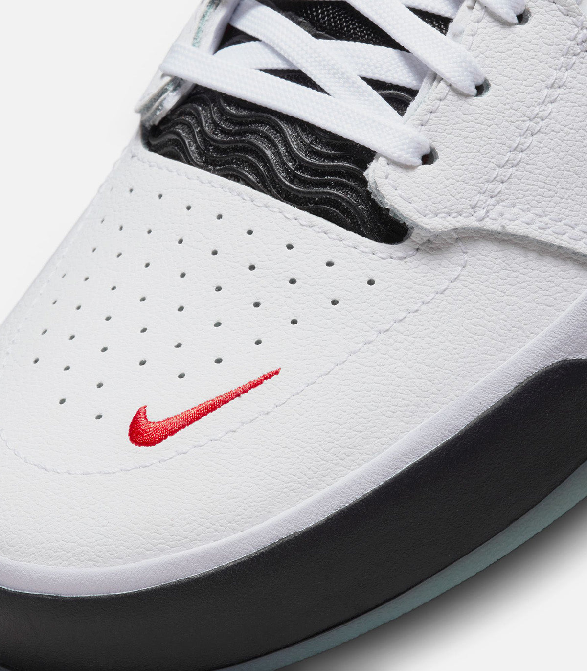 Nike SB Ishod Premium