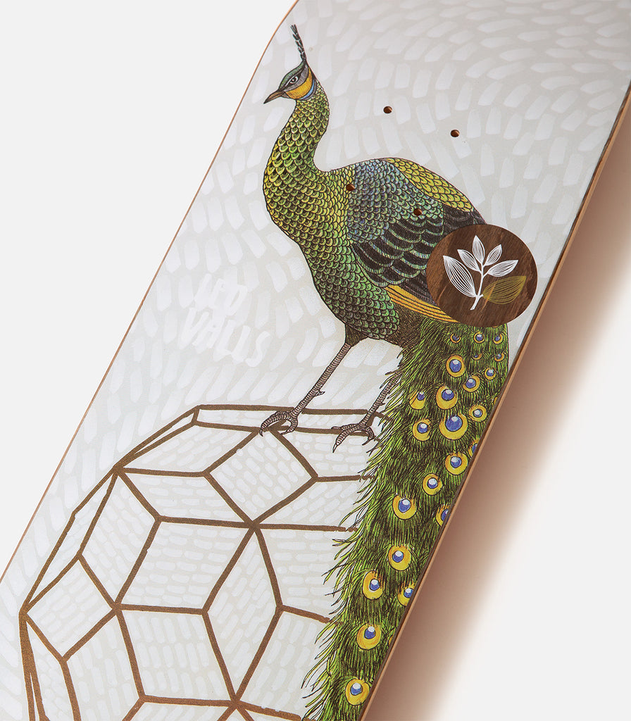 Magenta Leo Valls Zoo Deck